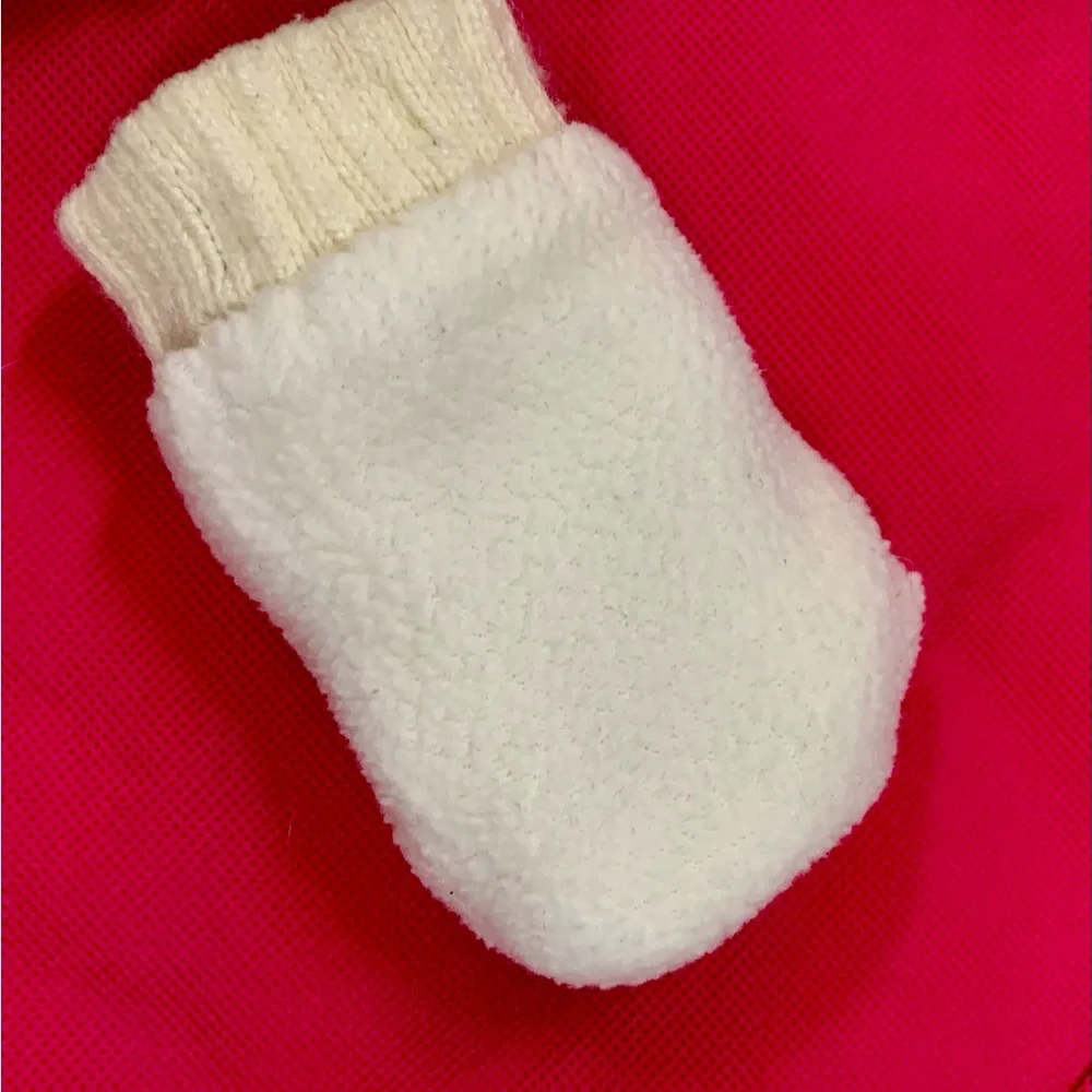 Jan and Jul Bear Hat and Mitten Set